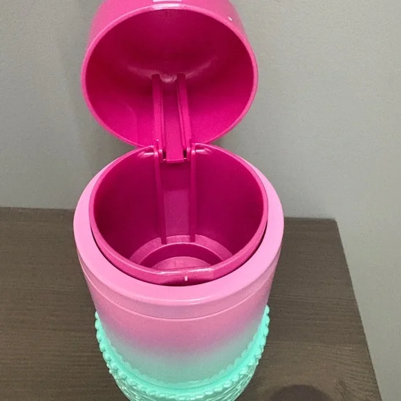 Pink to Mint Ombre Insulated Water Bottle with Textured Base - Picture 3 of 3